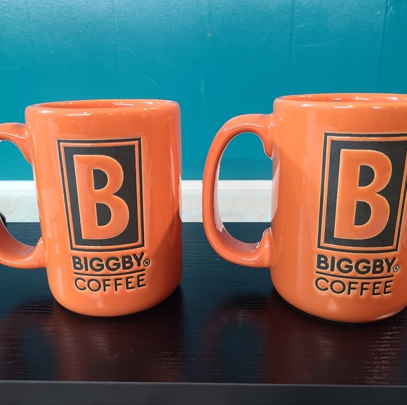 Biggby | Kitchen | Set Of 2 Biggby Coffee Mugs Limited Edition | Poshmark